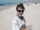 Kim, Beach, Crab (75K)