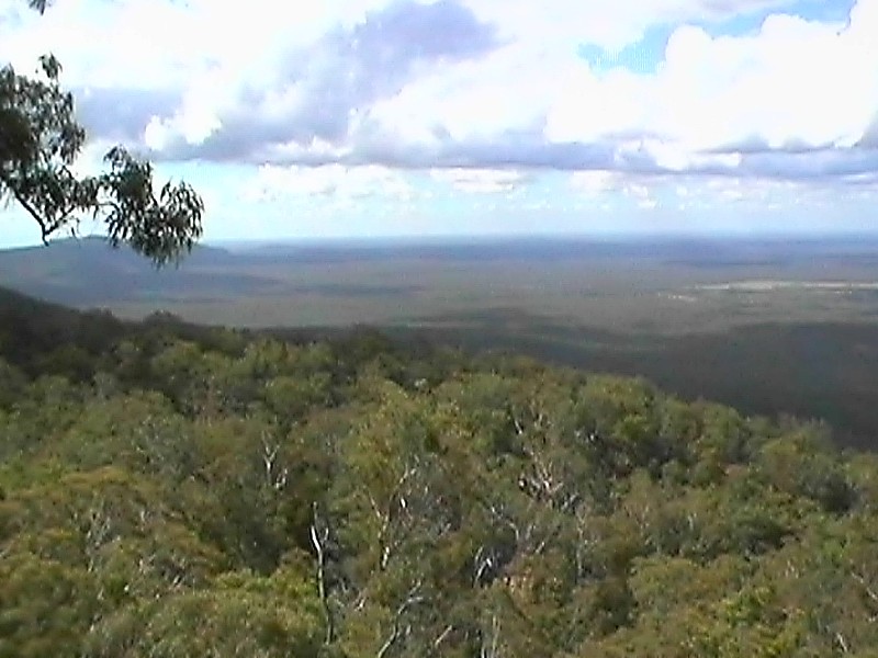View from Blackdown Tableland, next is Whitsunday Cruising