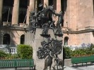 George Square Figures (123K)
