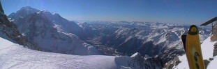 Chamonix from Grand Montets (99K)
