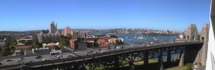 Port Jackson Balcony (105K)