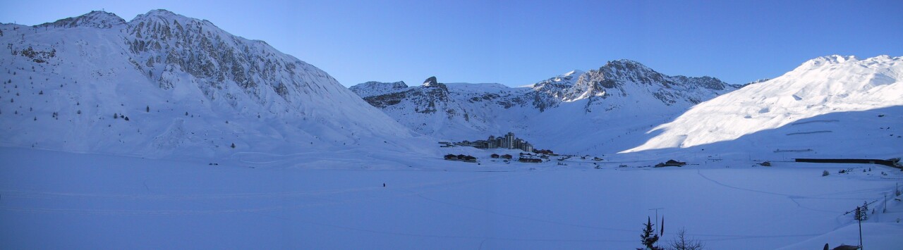 Tignes Lac, next is Tignes Mountains