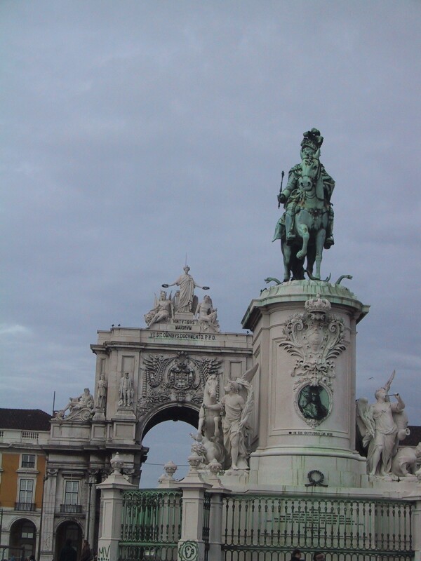Placa do Commercio Statue, next is Stormy Evora