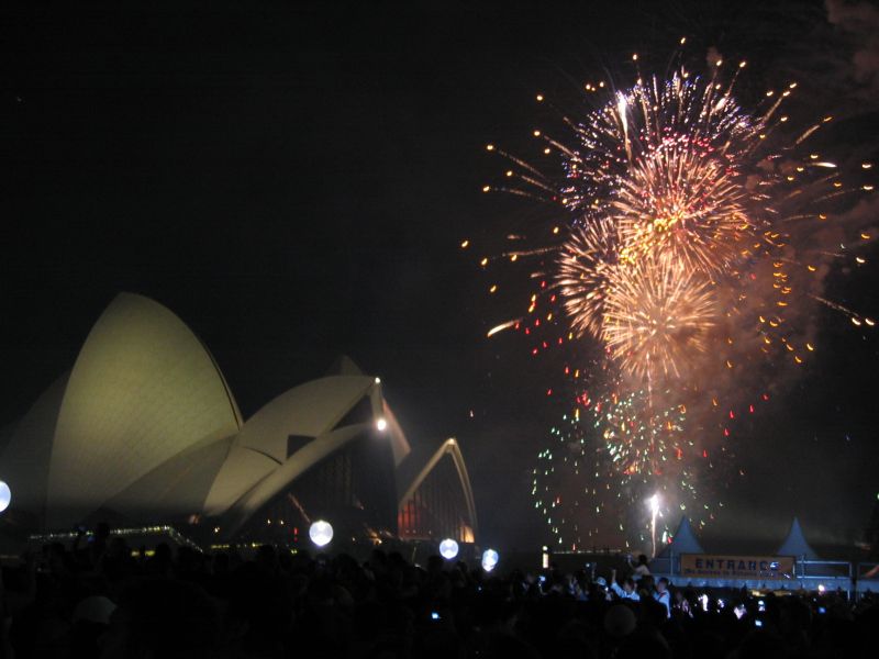 Sydney NYE '03 Fireworks, next is Sydney NYE '03 Fireworks