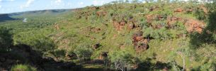 Escarpment Walk (157K)