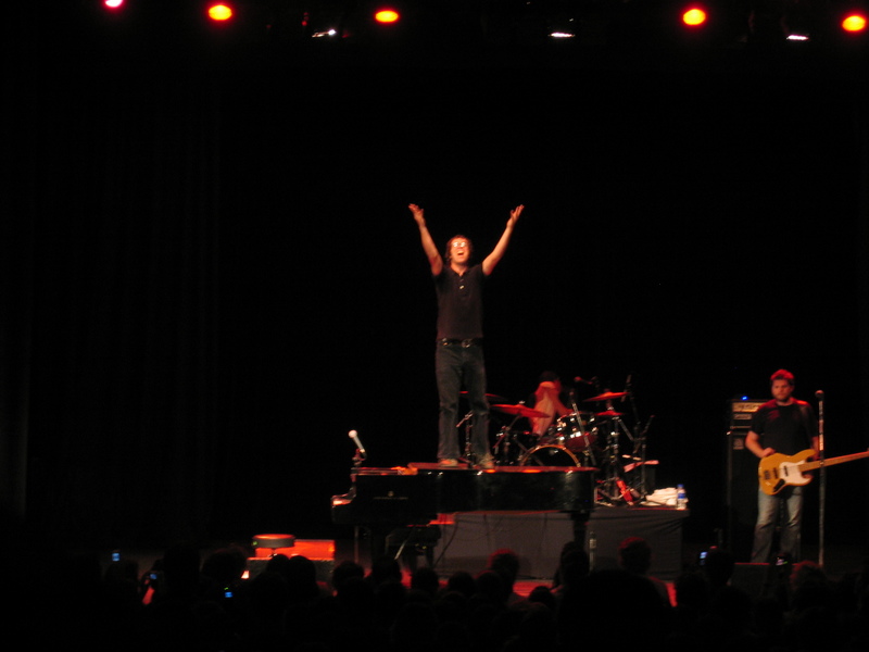 Ben Folds in Sydney, next is Dirtworks Camping