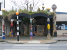 Hundertwasser Toilets (447K)