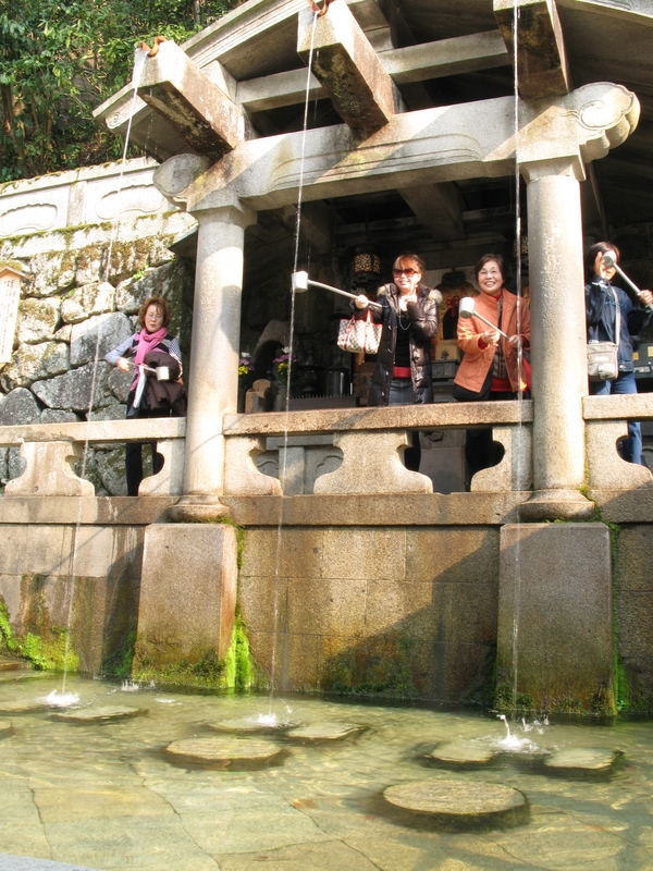 Otowa-no-taki, next is Kiyomizu Pagoda