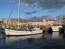 Hobart Docks (124K)
