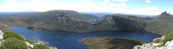 Lake Dove (122K)