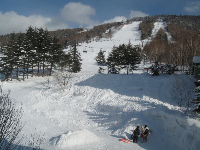 Hotel Khuts View, next is Shiga Kogen Pratiwi