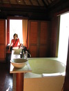 Kupu Kupu Barong Bathroom (114K)